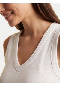 Vero Moda Top Chloe 10342916 Biały Regular Fit. Kolor: biały. Materiał: bawełna #2