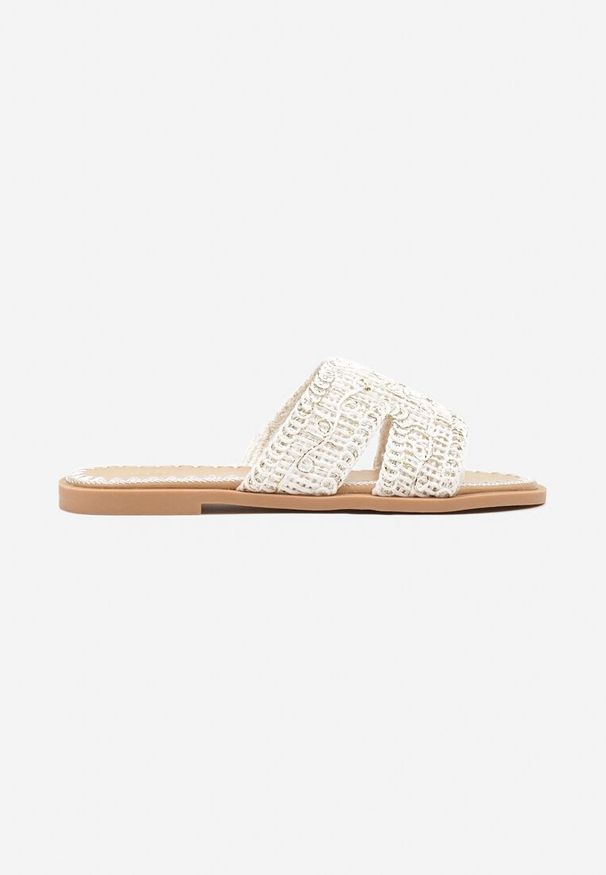 Born2be - Białe Klapki Vices z Plecioną Cholewką Kovessa. Okazja: na spacer. Kolor: biały. Materiał: zamsz, jeans. Sezon: lato. Styl: boho, klasyczny