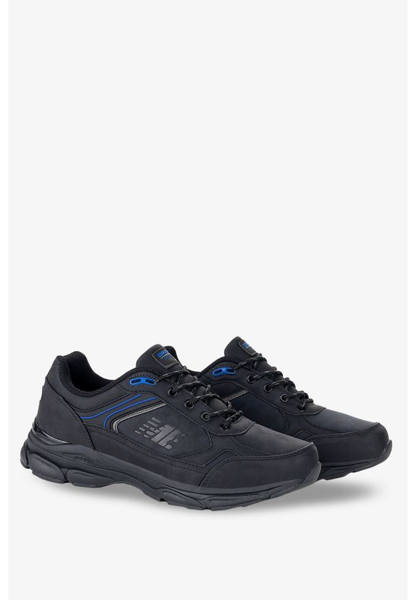 Badoxx - Czarne buty trekkingowe sznurowane badoxx mxc8305-b. Kolor: czarny