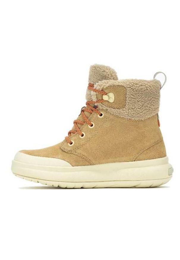 Buty do chodzenia damskie Merrell J007058. Wysokość cholewki: za kostkę. Kolor: wielokolorowy, brązowy. Materiał: zamsz, materiał. Szerokość cholewki: normalna. Sport: turystyka piesza