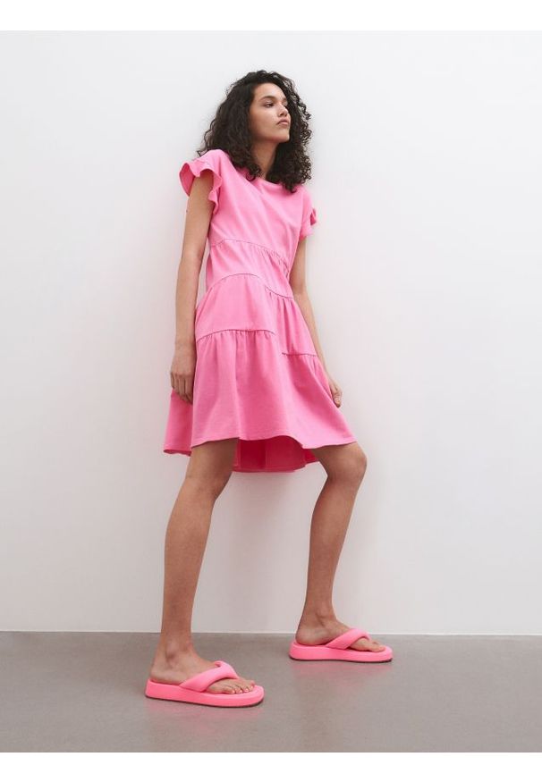 Reserved - Bawełniana sukienka - różowy. Kolor: różowy. Materiał: bawełna