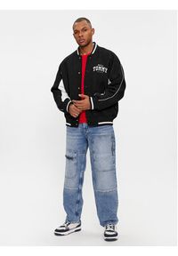 Tommy Jeans Kurtka przejściowa Tjm Wool Varsity Bomber DM0DM17884 Czarny Regular Fit. Kolor: czarny. Materiał: syntetyk