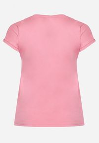 Born2be - Różowa Bluzka T-shirt z Napisem na Przodzie Vanneli. Okazja: na co dzień. Kolor: różowy. Materiał: materiał. Długość rękawa: krótki rękaw. Długość: krótkie. Wzór: napisy. Styl: casual #5