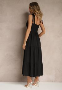 Renee - Czarna Sukienka z Wiskozą Falbanami i Wiązaniem Nilarrea. Okazja: na co dzień. Kolor: czarny. Materiał: wiskoza. Typ sukienki: proste. Styl: klasyczny, casual #4