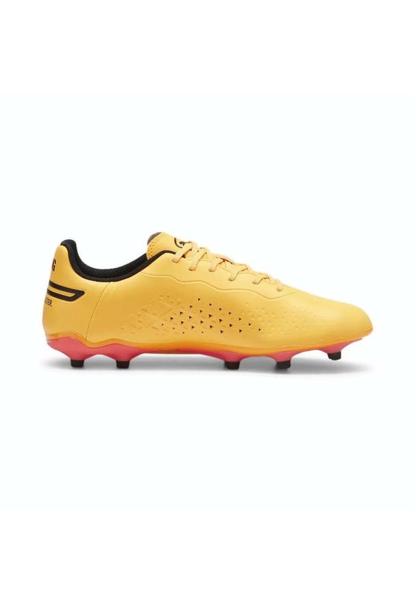 Buty piłkarskie męskie Puma King Match. Zapięcie: sznurówki. Kolor: czarny, pomarańczowy, wielokolorowy. Materiał: syntetyk, tkanina, materiał. Szerokość cholewki: normalna. Sport: piłka nożna
