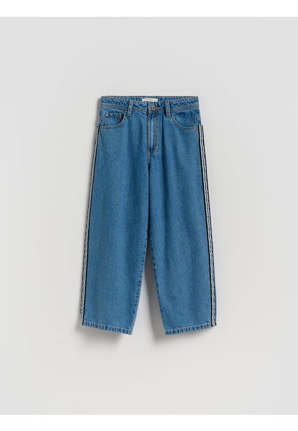 Reserved - Jeansy baggy - niebieski. Kolor: niebieski