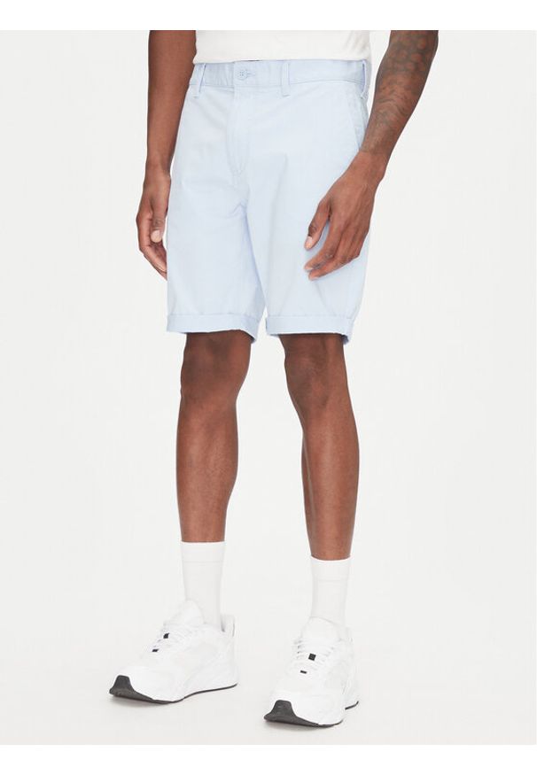 Tommy Jeans Szorty materiałowe Scanton DM0DM21950 Błękitny Slim Fit. Kolor: niebieski. Materiał: bawełna