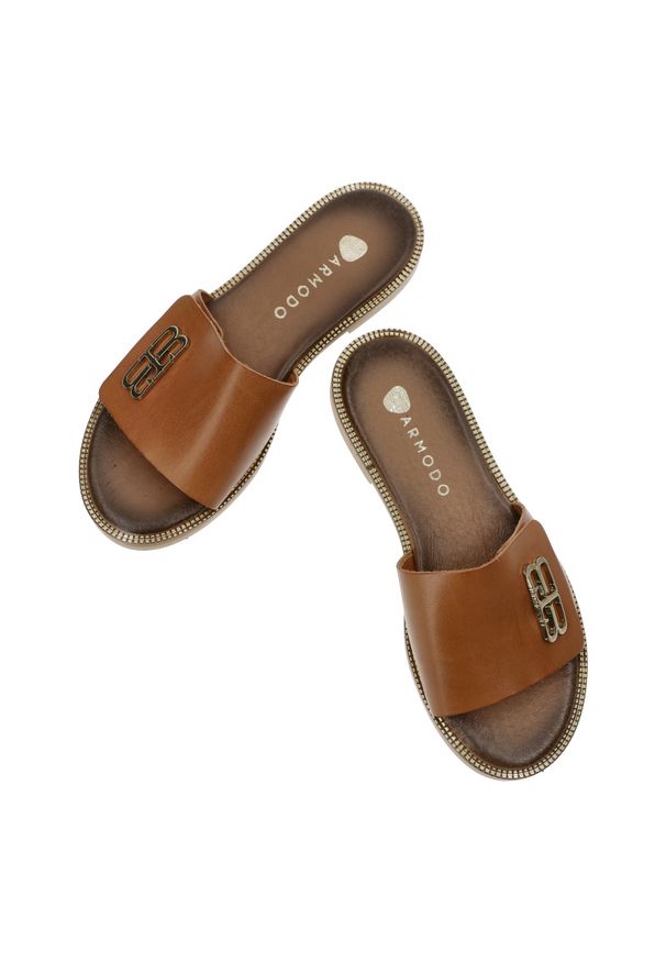 Brązowe Klapki Armodo Modne Obuwie Damskie. Kolor: brązowy. Materiał: skóra. Sezon: lato