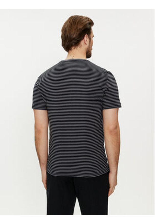 Calvin Klein T-Shirt K10K112520 Czarny Regular Fit. Kolor: czarny. Materiał: bawełna