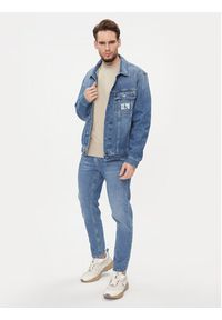 Calvin Klein Jeans Kurtka jeansowa 90's J30J323321 Niebieski Regular Fit. Kolor: niebieski. Materiał: bawełna #3