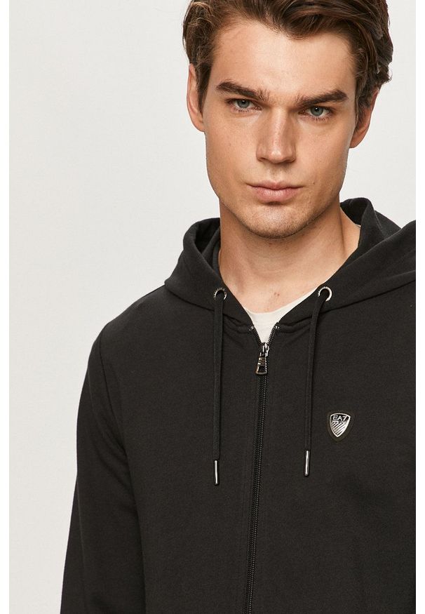 EA7 Emporio Armani - Bluza. Okazja: na co dzień. Typ kołnierza: kaptur. Kolor: czarny. Styl: casual