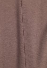 Renee - Brązowa Sukienka z Bawełny o Rozkloszowanym Kroju z Dzianiny Portulaca. Okazja: na co dzień. Kolor: brązowy. Materiał: bawełna, dzianina. Typ sukienki: proste, rozkloszowane. Styl: casual #8