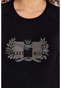 Aeronautica Militare - AERONAUTICA MILITARE Czarna bluza damska z dużym haftowanym logo. Kolor: czarny. Materiał: wiskoza. Wzór: haft