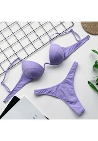 Intica - Strój kąpielowy z usztywnianym topem klasyczny fason odporny na słońce Adalmiina. Kolor: fioletowy. Materiał: materiał