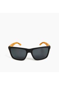 Cropp - Okulary Adventure Time - Czarny. Kolor: czarny. Wzór: nadruk #1