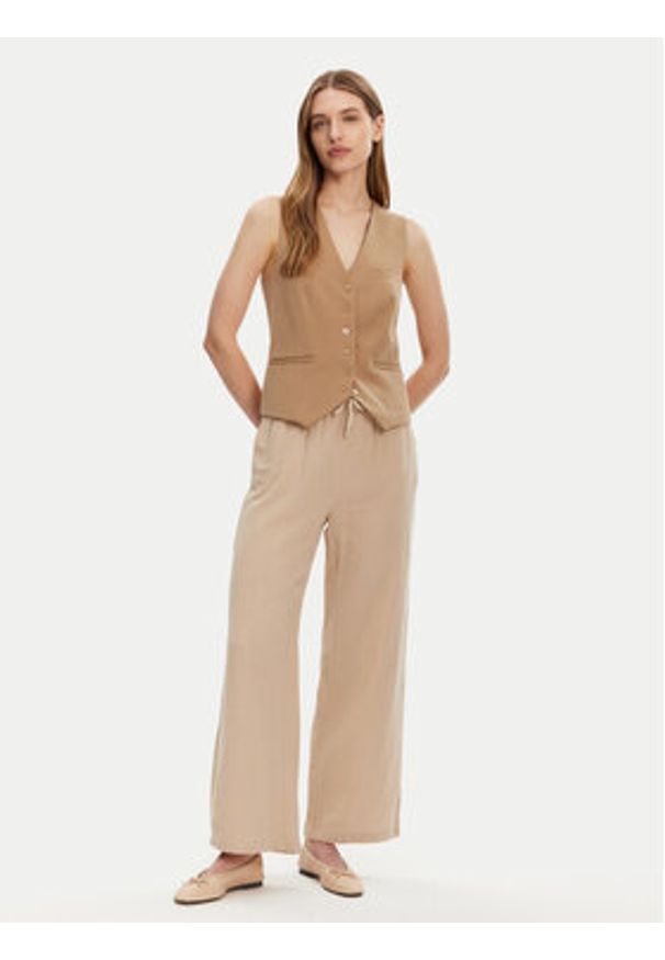 only - ONLY Spodnie dzianinowe Thyra 15296375 Beżowy Comfort Fit. Kolor: beżowy. Materiał: bawełna
