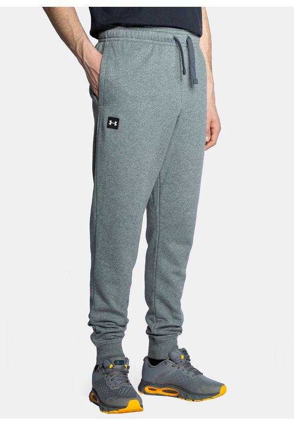Spodnie dresowe męskie szare Under Armour Rival Fleece Joggers. Kolor: szary. Materiał: dresówka. Sport: fitness