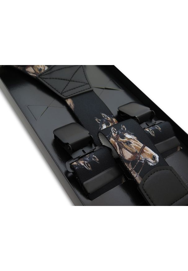 Modini - Czarne szelki męskie w konie SZ157. Kolor: czarny. Materiał: skóra, guma