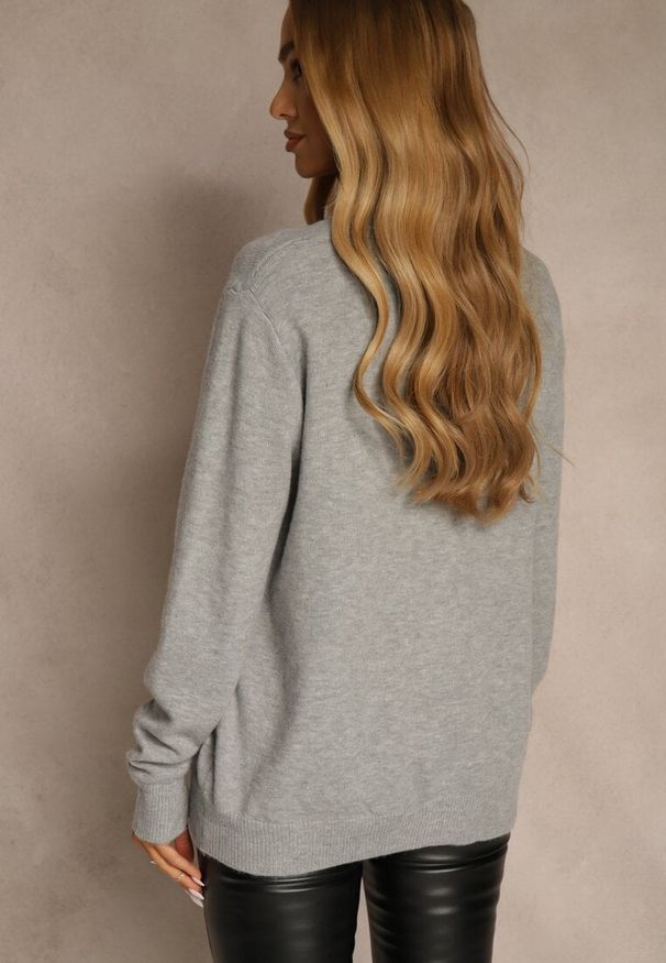 Renee - Szary Klasyczny Sweter z Wełną i Bawełną Meviliana. Okazja: na co dzień. Kolor: szary. Materiał: wełna, bawełna. Styl: klasyczny