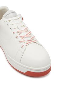 Emporio Armani Sneakersy X4X264 XN001 U552 Biały. Kolor: biały. Materiał: skóra