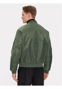 Calvin Klein Kurtka bomber Hero K10K109907 Zielony Regular Fit. Kolor: zielony. Materiał: syntetyk