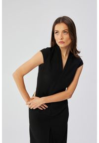 Stylove - Elegancka sukienka ołówkowa midi czarna. Okazja: do pracy, na spotkanie biznesowe. Kolor: czarny. Typ sukienki: ołówkowe. Styl: elegancki. Długość: midi