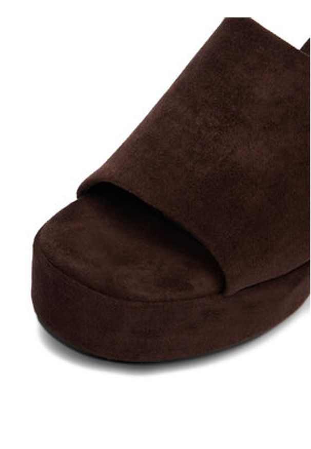 DeeZee Klapki CEO-HY7562-10 Brązowy. Kolor: brązowy. Materiał: materiał