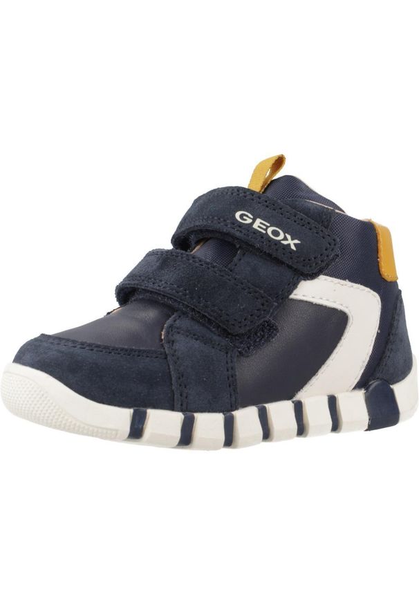 Geox - Buty GEOX B IUPIDOO Niebieski. Kolor: niebieski. Materiał: tkanina, skóra. Sport: turystyka piesza