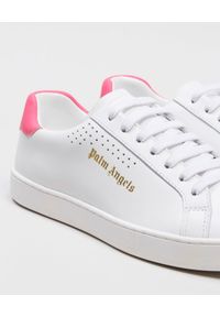 PALM ANGELS - Skórzane sneakersy z logo. Kolor: biały. Materiał: skóra. Szerokość cholewki: normalna. Wzór: aplikacja #7