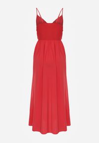 Renee - Czerwona Sukienka z Wiskozy Anomaria. Kolor: czerwony. Materiał: wiskoza. Długość rękawa: na ramiączkach. Sezon: lato. Typ sukienki: rozkloszowane, kopertowe. Długość: maxi #6