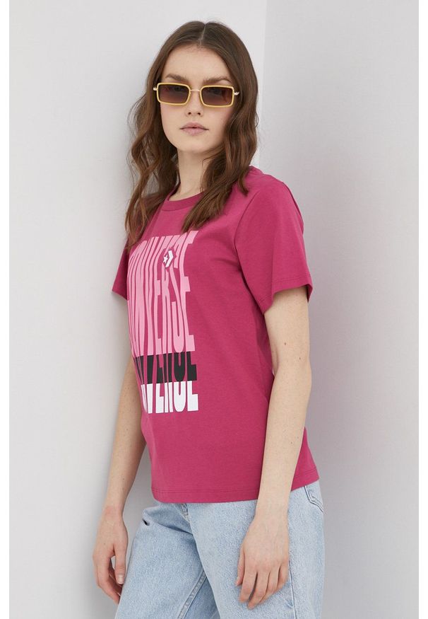 Converse T-shirt bawełniany kolor różowy. Okazja: na co dzień. Kolor: różowy. Materiał: bawełna. Wzór: nadruk. Styl: casual