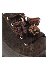 CheBello - Sneakersy damskie Chebello, ze skóry naturalnej z cholewką o zamszowym wykończeniu i ozdobnymi frędzlami przy sznurowaniu, brązowe, 5002_-268-000-PSK. Okazja: na co dzień. Kolor: brązowy. Materiał: skóra, zamsz. Szerokość cholewki: normalna. Wzór: kwiaty. Obcas: na platformie. Styl: casual, elegancki #6