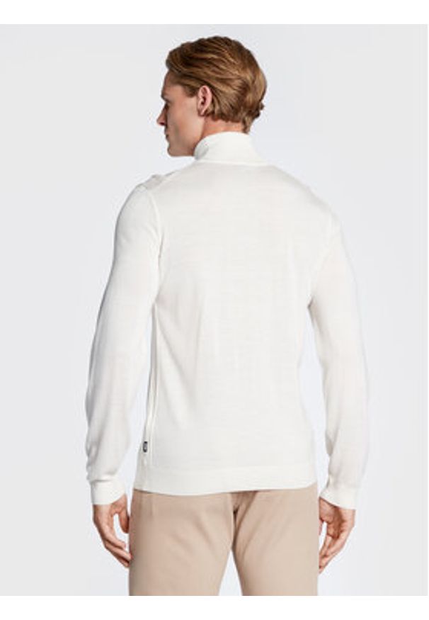 BOSS - Boss Golf Musso-P 50468262 Beżowy Slim Fit. Typ kołnierza: golf. Kolor: beżowy. Materiał: bawełna