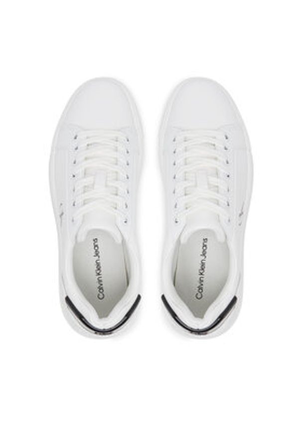 Calvin Klein Jeans Sneakersy Chunky Cupsole Ru Patch Lth Wn YW0YW01846 Biały. Kolor: biały. Materiał: skóra