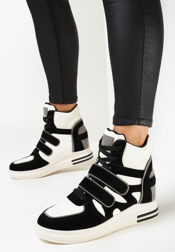 Born2be - Czarno-Białe Sznurowane Sneakersy na Ukrytym Koturnie Zapinane na Rzepy ze Wstawkami z Ekozamszu Ramhel. Zapięcie: rzepy. Kolor: czarny. Obcas: na koturnie