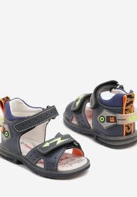 Born2be - Niebieskie Skórzane Sandały z Lampkami w Podeszwie Zapinane na Rzep Ranmara. Okazja: na uczelnię. Zapięcie: rzepy. Kolor: niebieski. Materiał: skóra. Wzór: aplikacja. Styl: młodzieżowy
