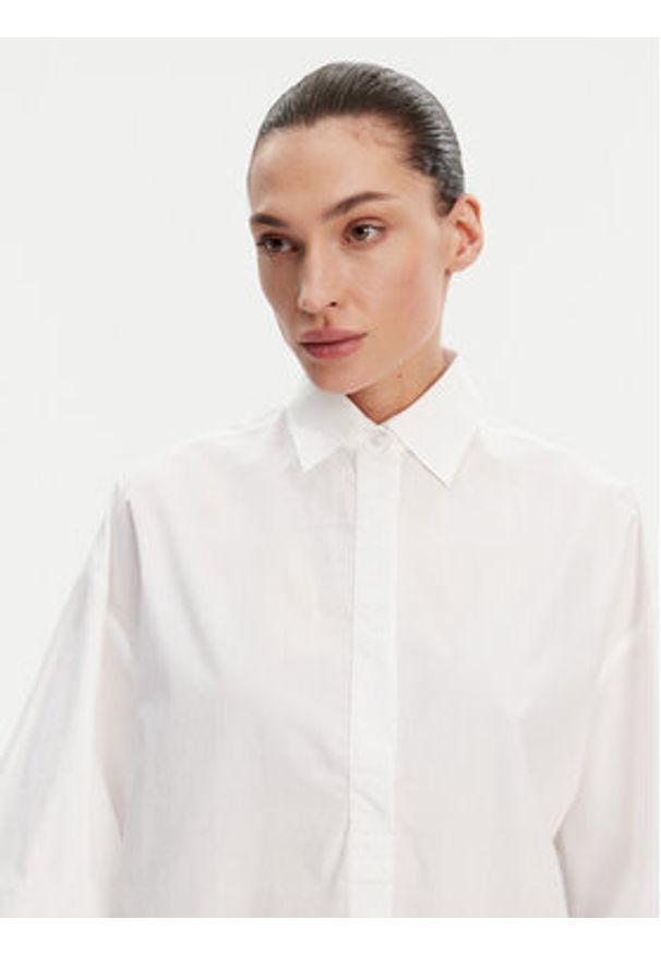 French Connection Koszula 72MZE Biały Relaxed Fit. Kolor: biały. Materiał: bawełna