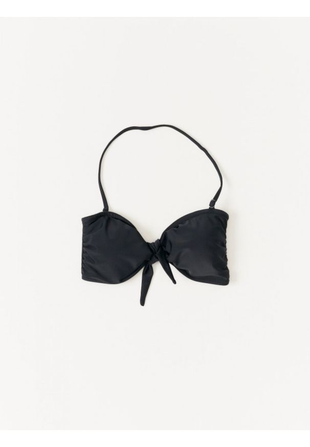 outhorn - Góra od bikini. Materiał: poliester, poliamid, dzianina, elastan. Wzór: paski