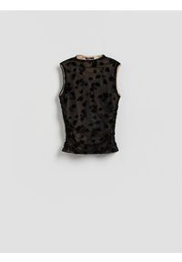 Reserved - Siateczkowy top z haftem - czarny. Kolor: czarny. Wzór: haft #1