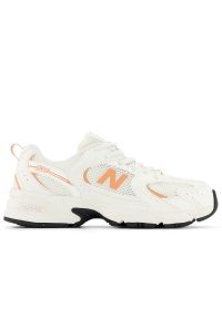 Buty dziecięce New Balance GR530CG - białe. Okazja: na co dzień. Kolor: biały. Materiał: guma, materiał, syntetyk. Szerokość cholewki: normalna