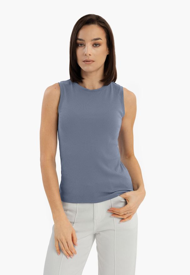 Volcano - Prążkowany top, Slim Fit, T-DEMI. Materiał: prążkowany. Długość rękawa: na ramiączkach. Wzór: jednolity