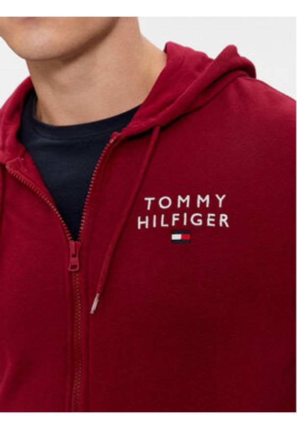 TOMMY HILFIGER - Tommy Hilfiger Bluza UM0UM03133 Czerwony Regular Fit. Kolor: czerwony. Materiał: syntetyk, bawełna