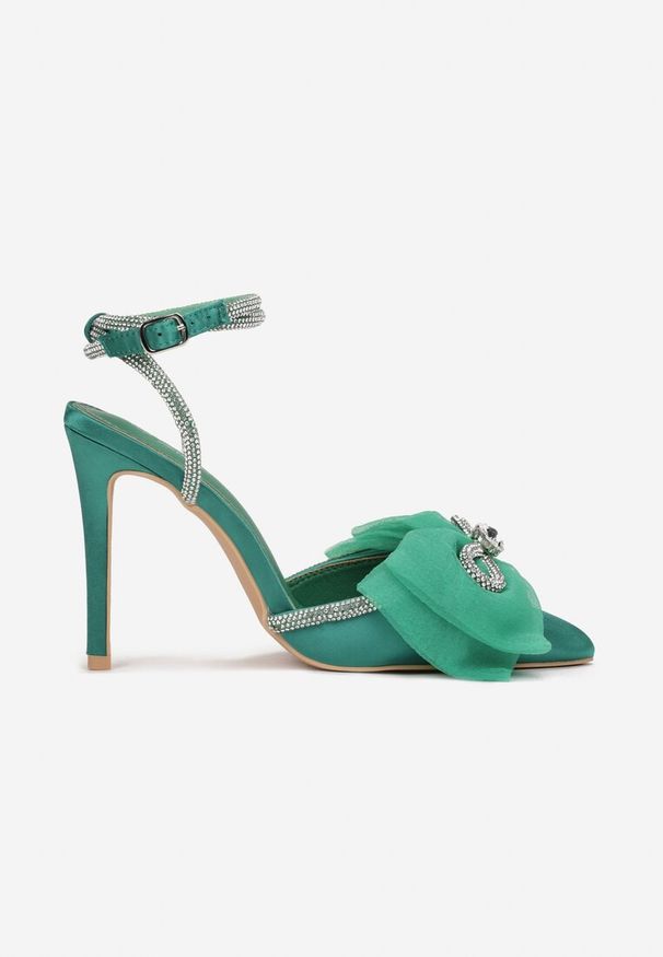 Renee - Zielone Sandały z Kokardą i Cyrkoniami Miki. Nosek buta: szpiczasty. Zapięcie: sprzączka. Kolor: zielony. Materiał: satyna, jeans. Sezon: lato, wiosna. Obcas: na obcasie. Styl: elegancki. Wysokość obcasa: średni