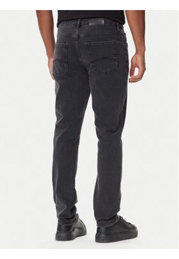 Armani Exchange Jeansy XM000070 AF14604 M8088 Szary Slim Fit. Kolor: szary
