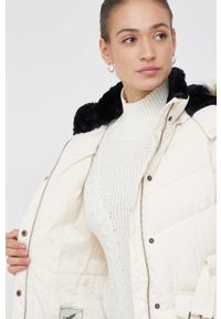 Pepe Jeans kurtka puchowa Alisa damska kolor beżowy zimowa. Kolor: beżowy. Materiał: puch. Sezon: zima #5