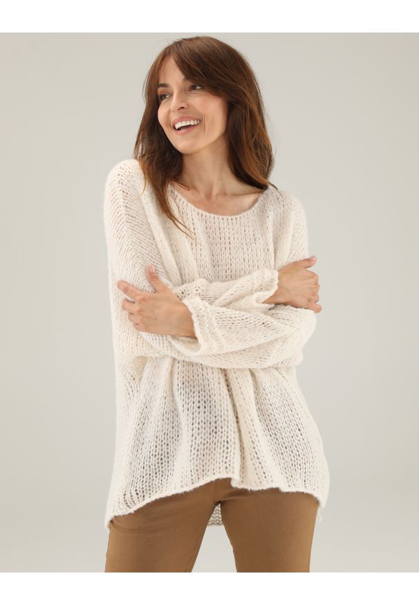 Unisono - BEŻOWY SWETER Z WEŁNĄ 207-1258 BEIGE. Kolor: beżowy. Materiał: wełna