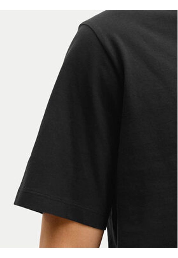 Jack & Jones T-Shirt Fusion 12289863 Czarny Regular Fit. Kolor: czarny. Materiał: bawełna