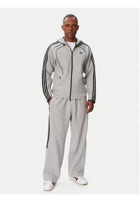 Adidas - adidas Bluza Teamgeist 26 Cutline KR7070 Szary jasny Regular Fit. Kolor: szary. Materiał: bawełna #4
