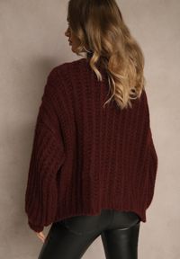 Renee - Bordowy Oversizowy Kardigan Bez Zapięć z Dodatkiem Wełny i Wiskozy Titanesa. Okazja: na imprezę. Kolor: czerwony. Materiał: wiskoza, wełna. Długość: długie. Wzór: aplikacja #4