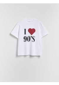 Reserved - T-shirt z nadrukiem - biały. Kolor: biały. Materiał: bawełna. Wzór: nadruk